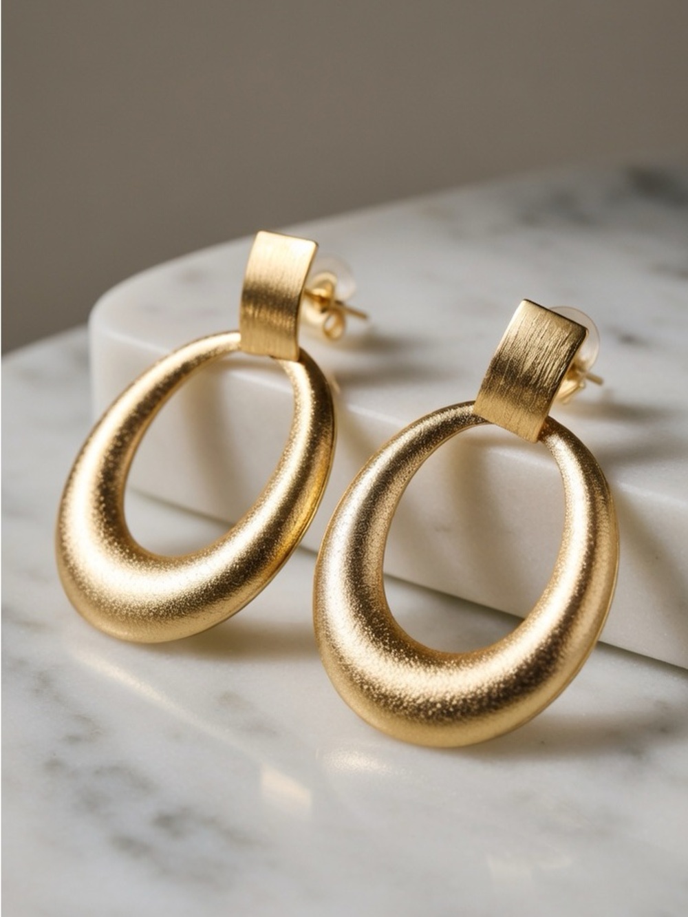 Gold Shimmer Oversized Round Dangle Earrings — Renewed
